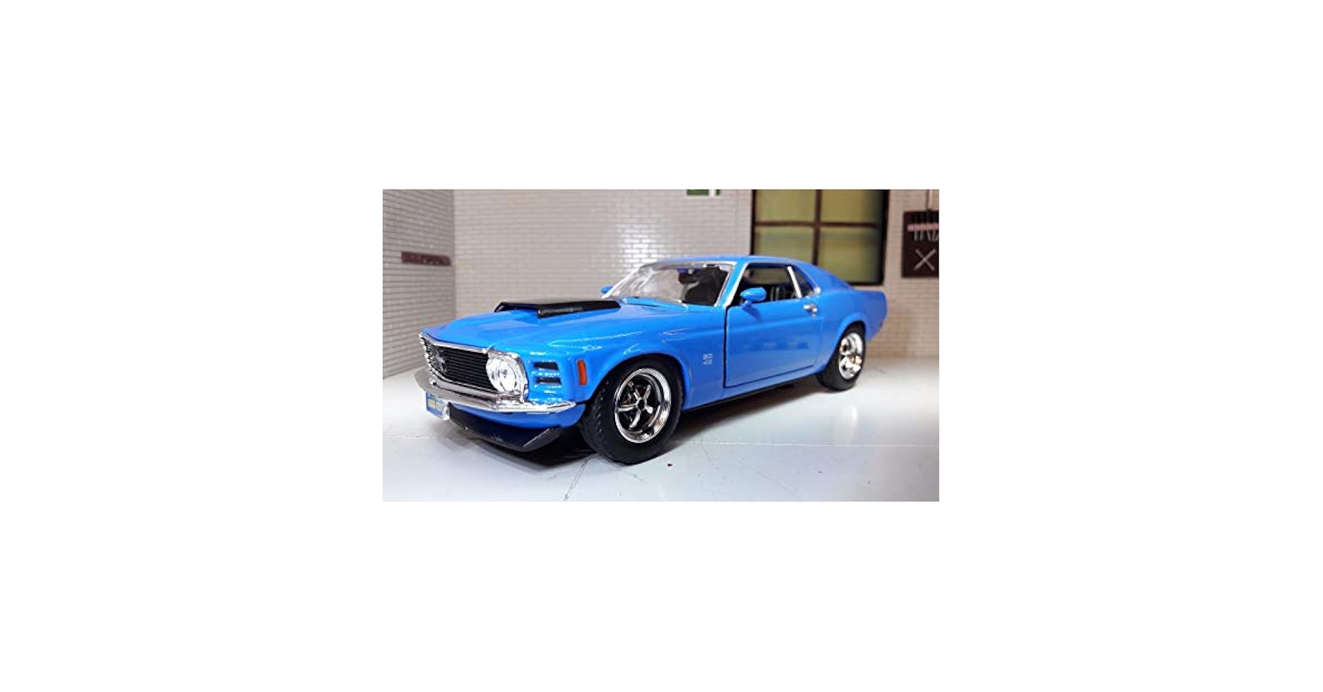 レア 1994 フォード マスタング Boss 429 1/18 レア 1994 フォード マスタング Boss 429 1/18 - メルカリ